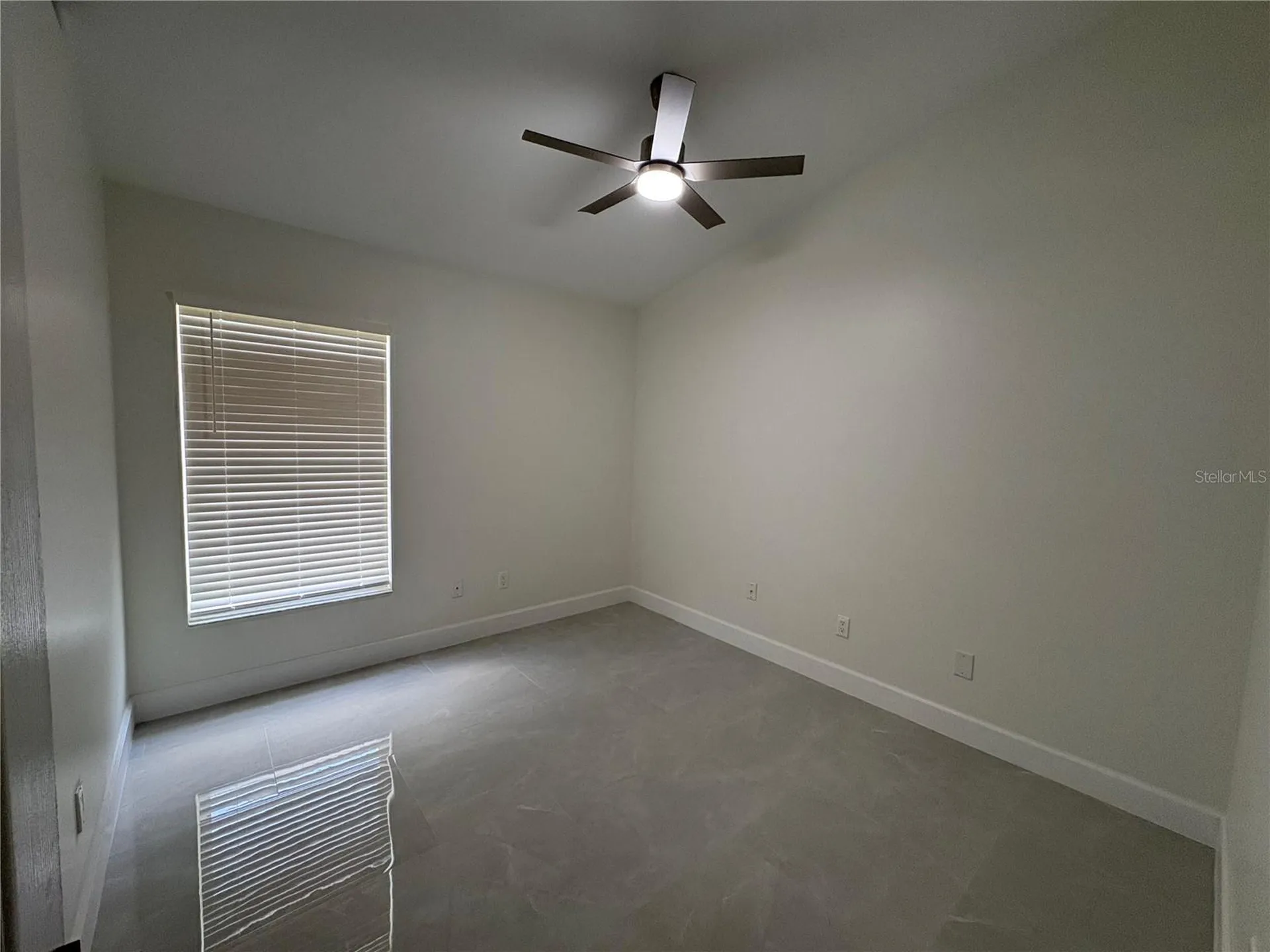 11215 Crystal Glen Boulevard Orlando FL 32837