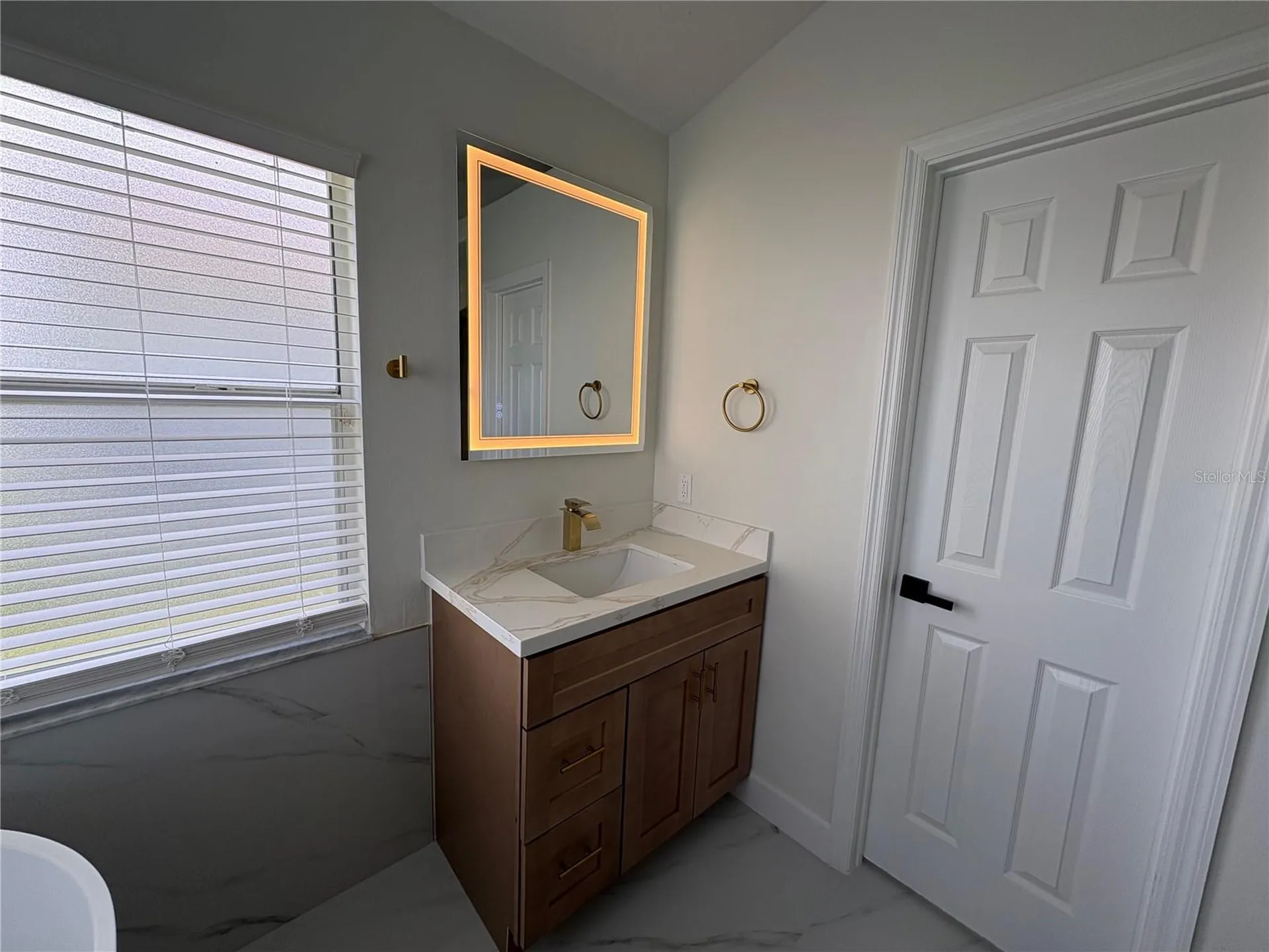 11215 Crystal Glen Boulevard Orlando FL 32837