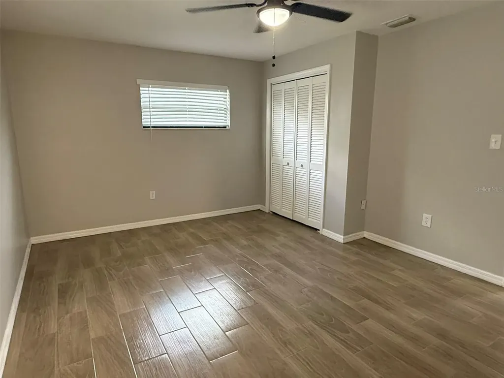 1008 N Bracewell Drive Plant City FL 33563