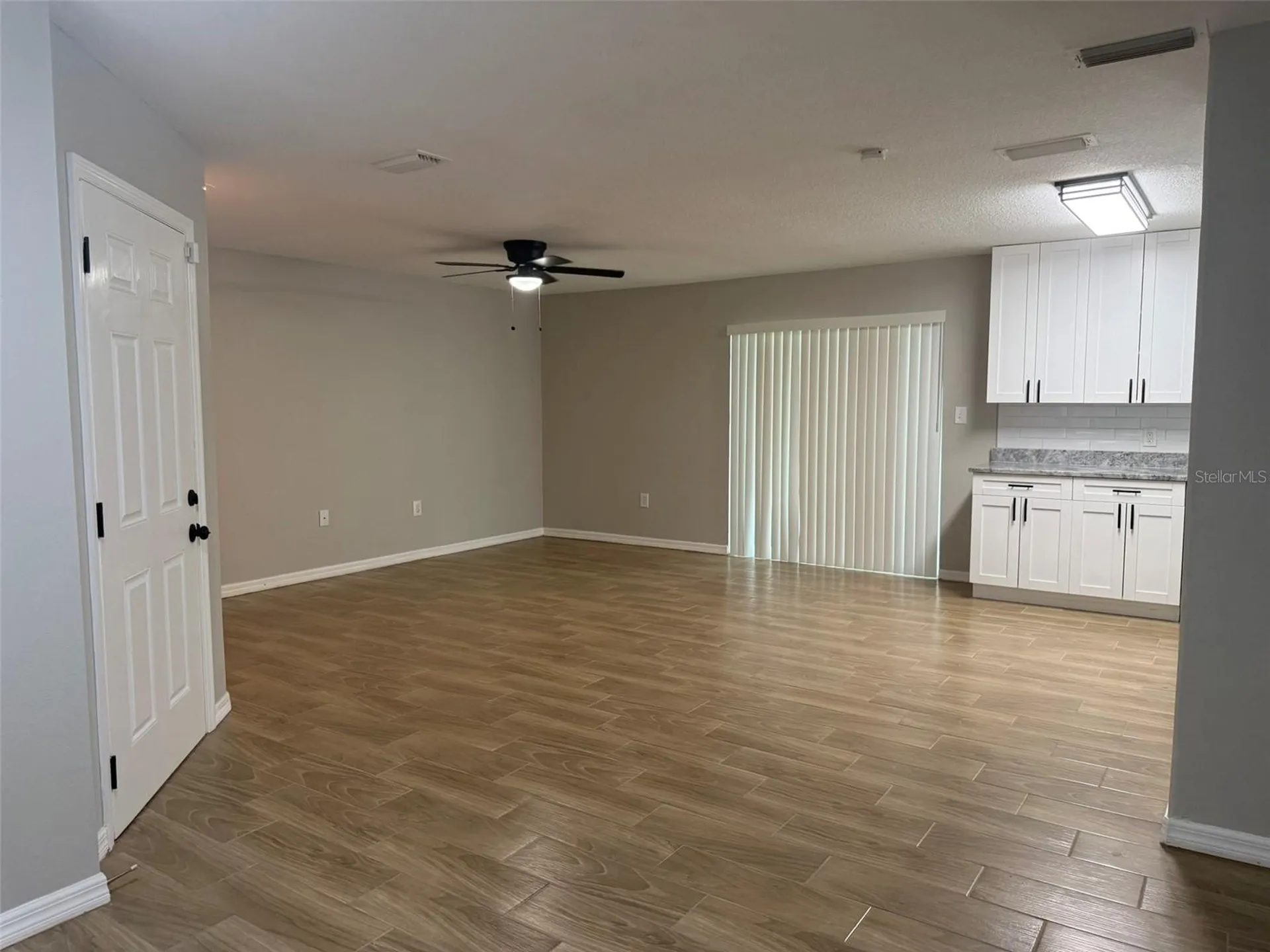 1008 N Bracewell Drive Plant City FL 33563