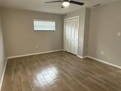 1008 N Bracewell Drive Plant City FL 33563