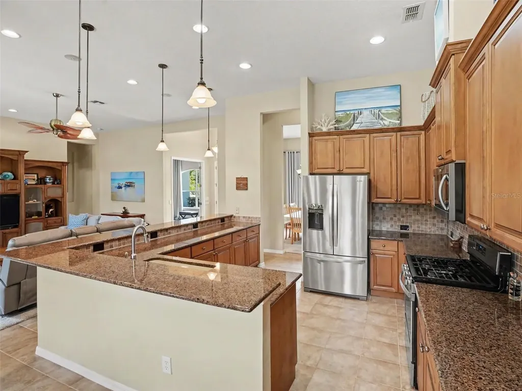 2722 Knightsbridge Road Clermont FL 34711