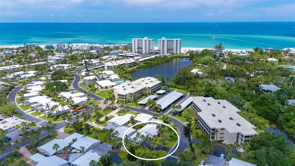 208 Hourglass Way Sarasota FL 34242