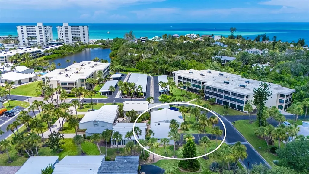 208 Hourglass Way Sarasota FL 34242