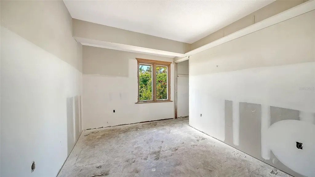 208 Hourglass Way Sarasota FL 34242