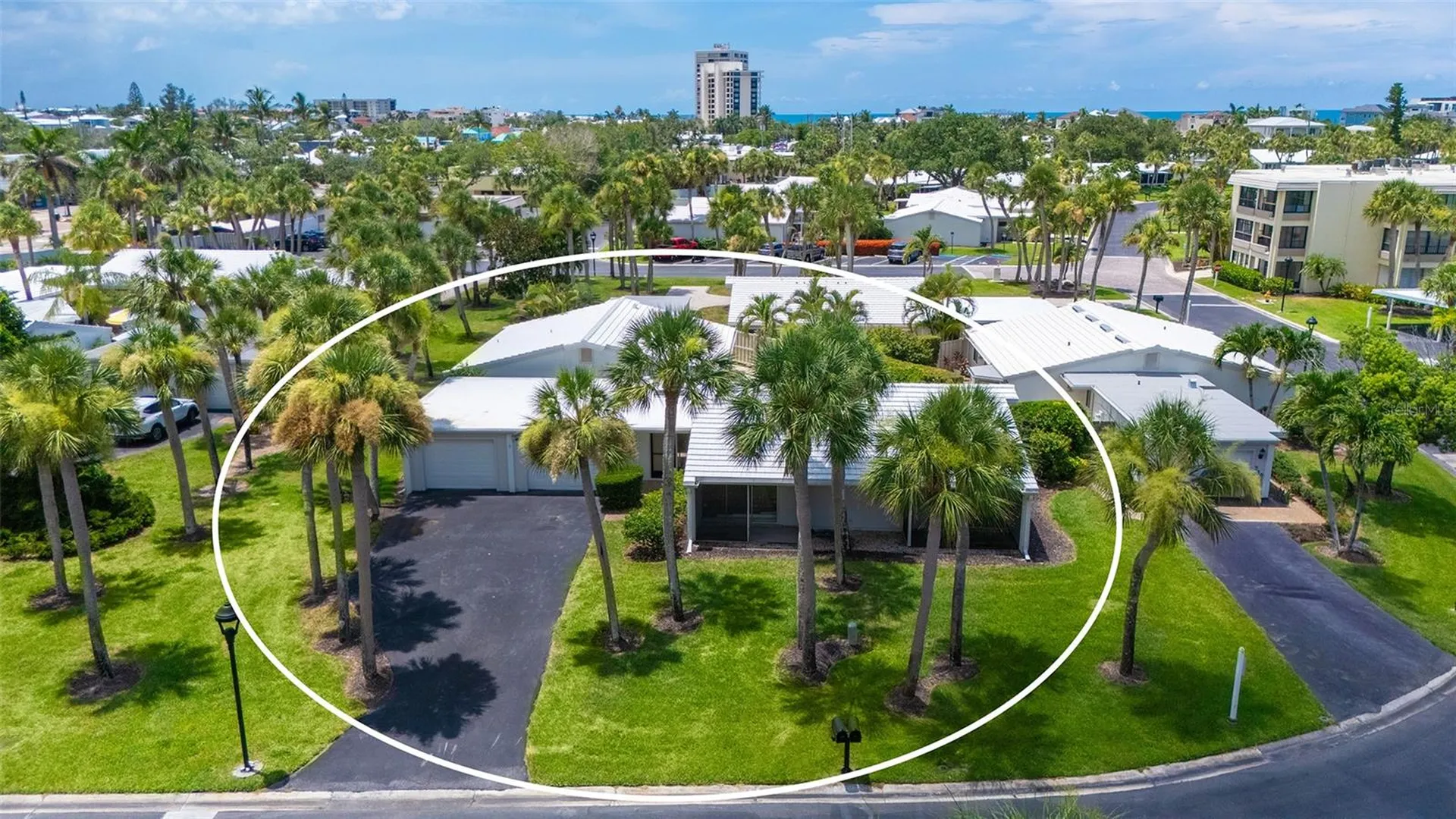 208 Hourglass Way Sarasota FL 34242