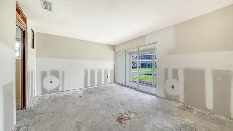 208 Hourglass Way Sarasota FL 34242