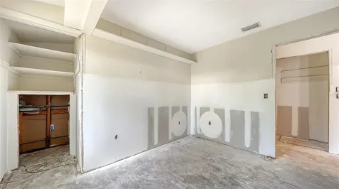 208 Hourglass Way Sarasota FL 34242