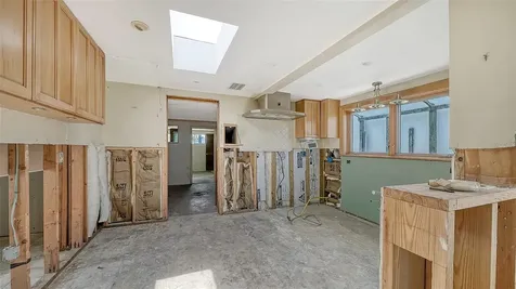 208 Hourglass Way Sarasota FL 34242
