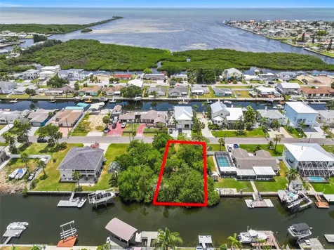 13330 Sunfish Drive Hudson FL 34667