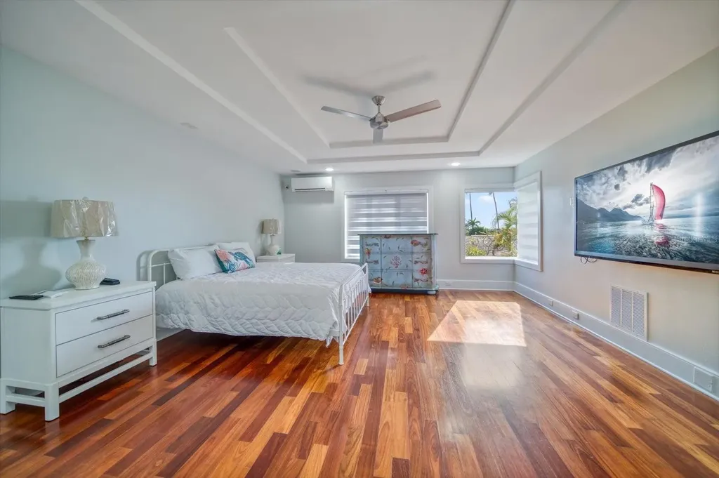 42 Midway Island Clearwater Beach FL 33767