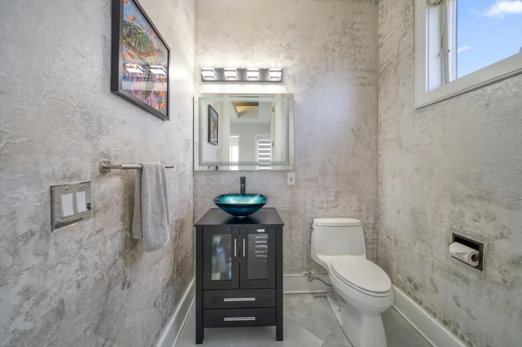 42 Midway Island Clearwater Beach FL 33767