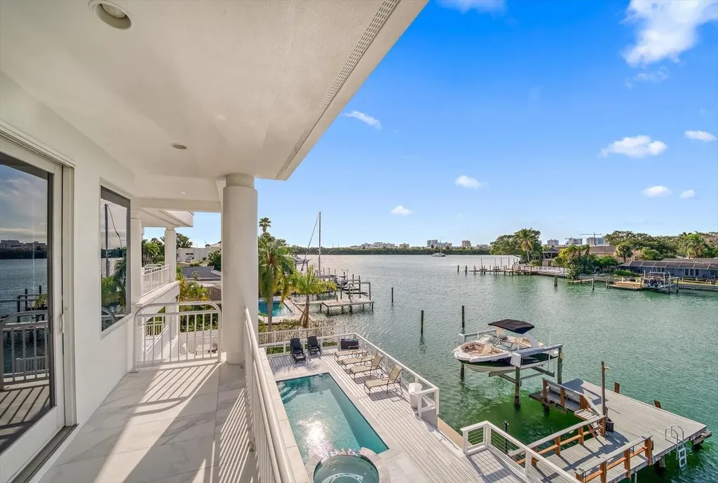 42 Midway Island Clearwater Beach FL 33767