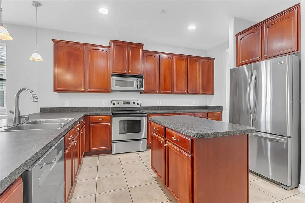9837 Old Patina Way Orlando FL 32832