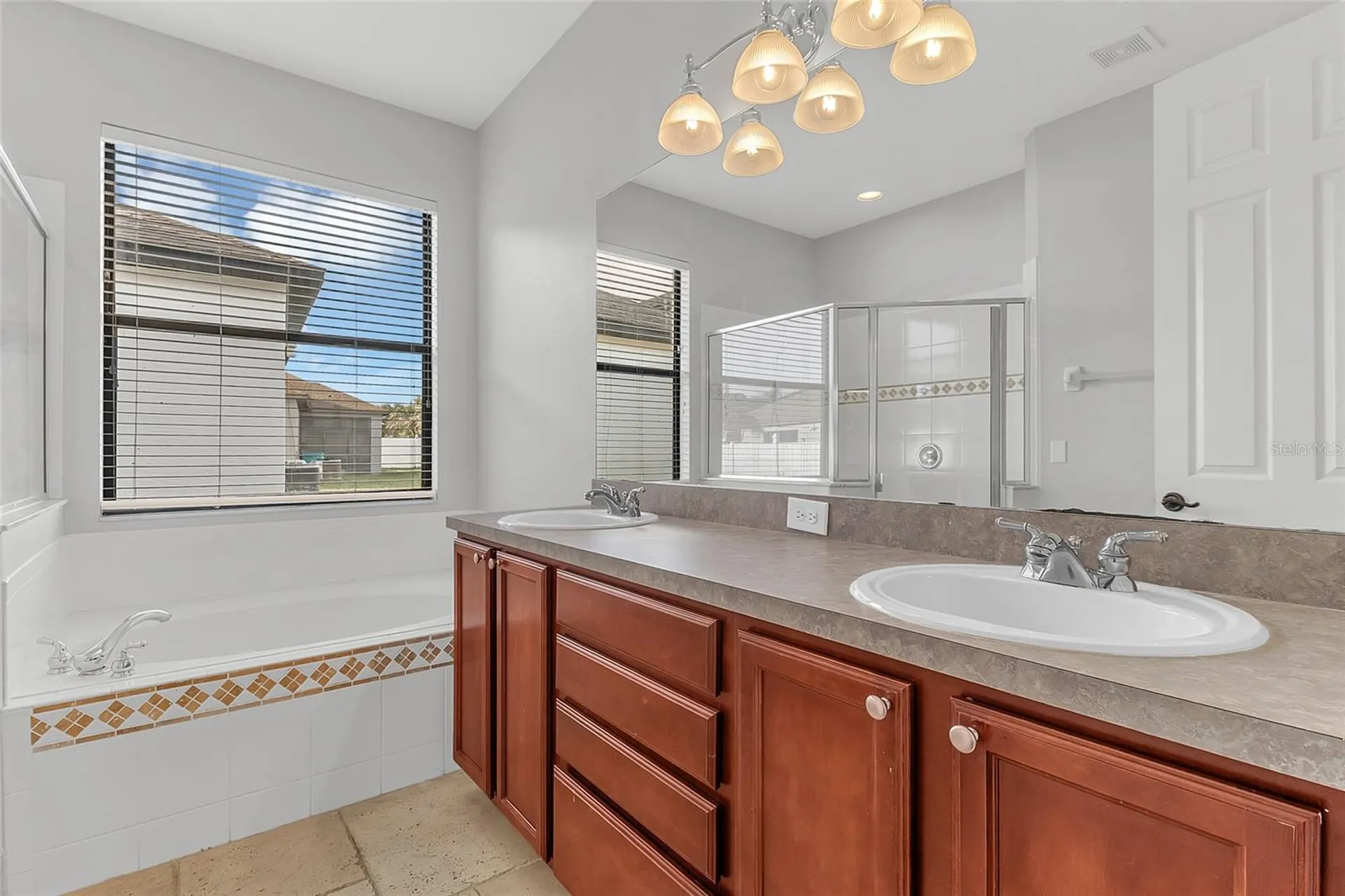 9837 Old Patina Way Orlando FL 32832