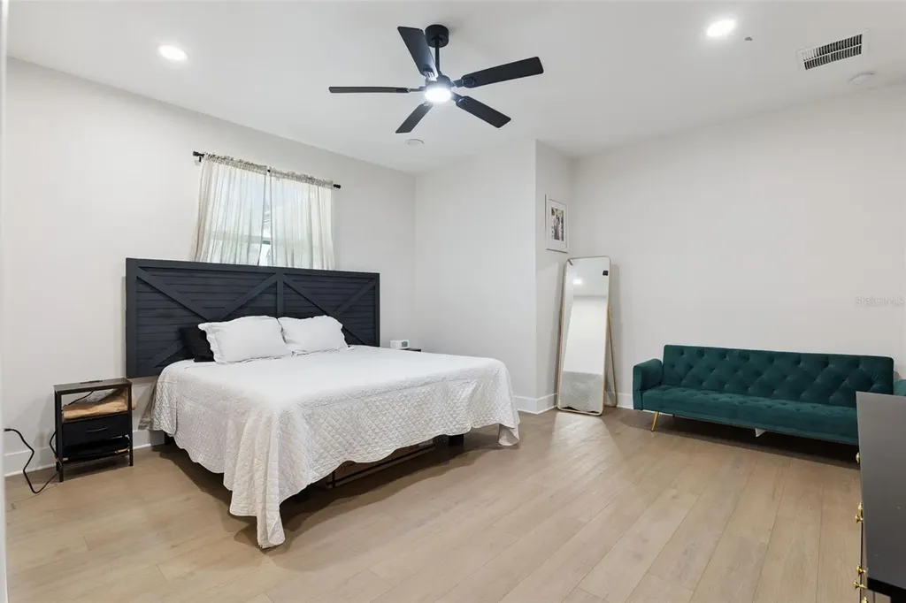 215 Sunrise Boulevard Debary FL 32713
