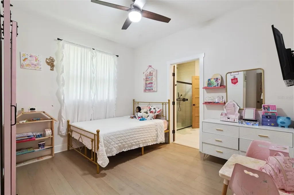 215 Sunrise Boulevard Debary FL 32713