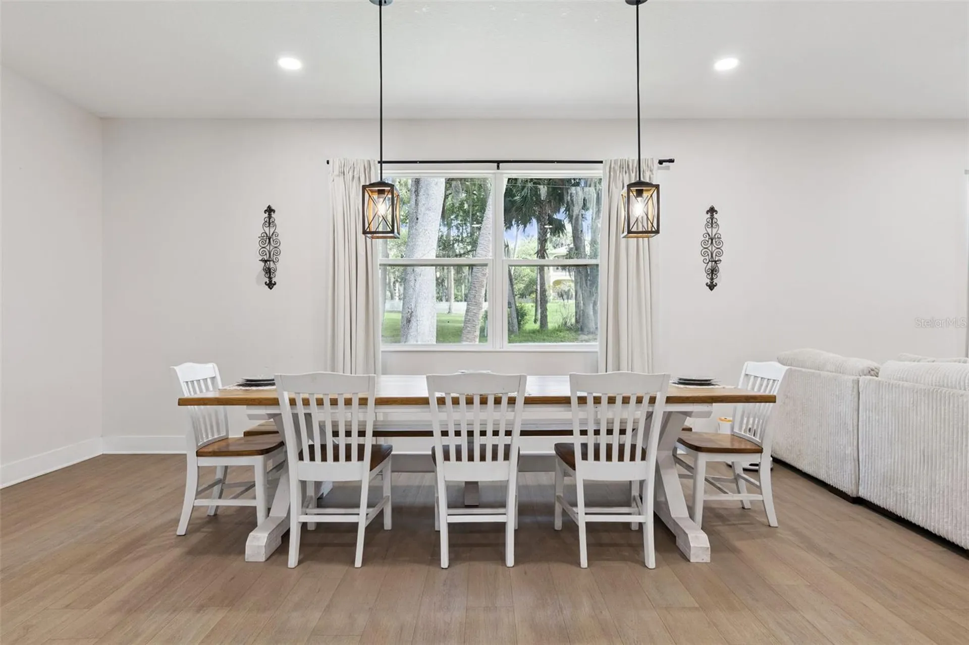 215 Sunrise Boulevard Debary FL 32713