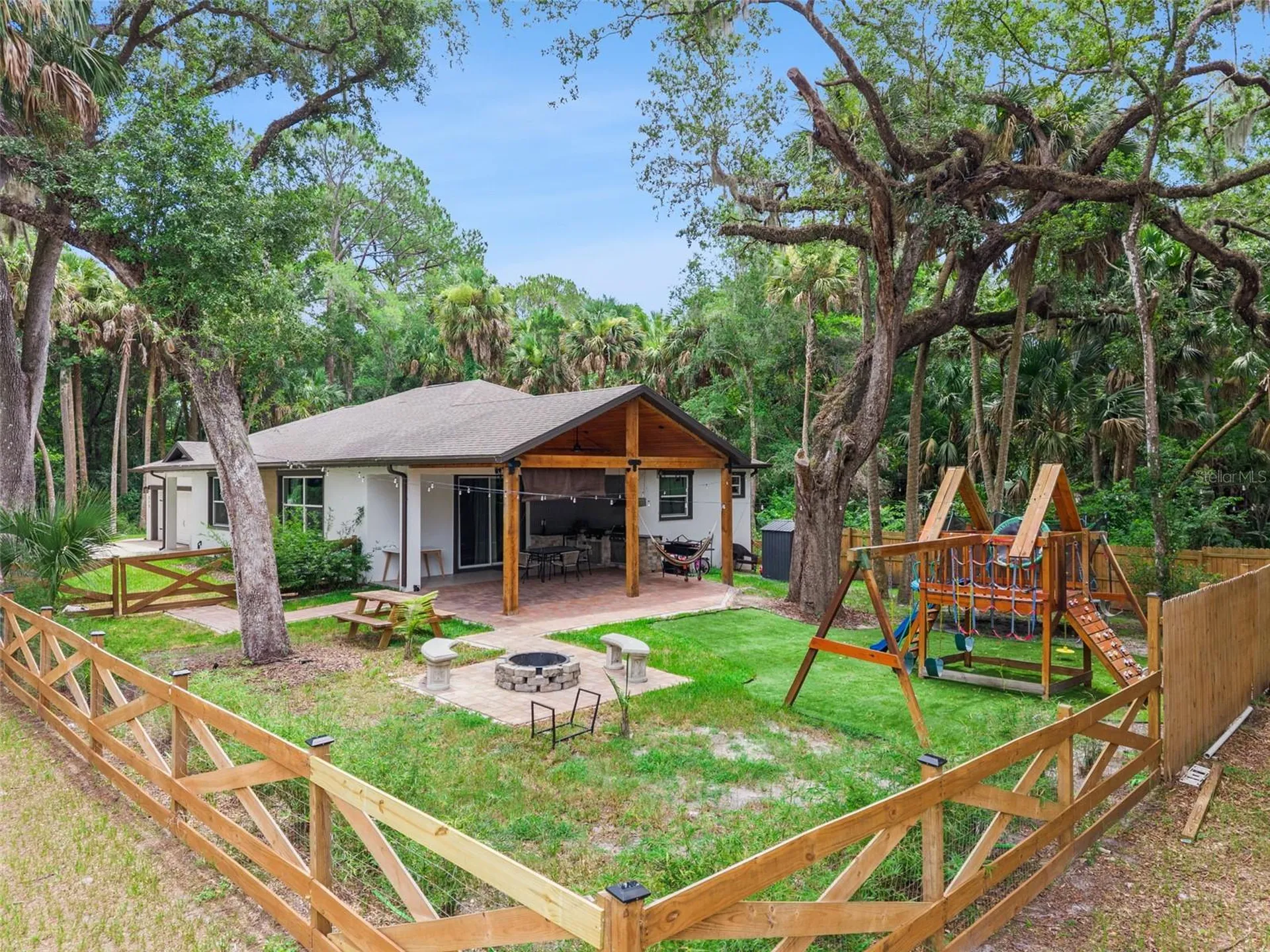 215 Sunrise Boulevard Debary FL 32713