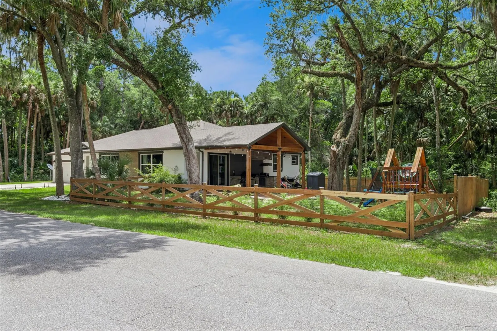 215 Sunrise Boulevard Debary FL 32713
