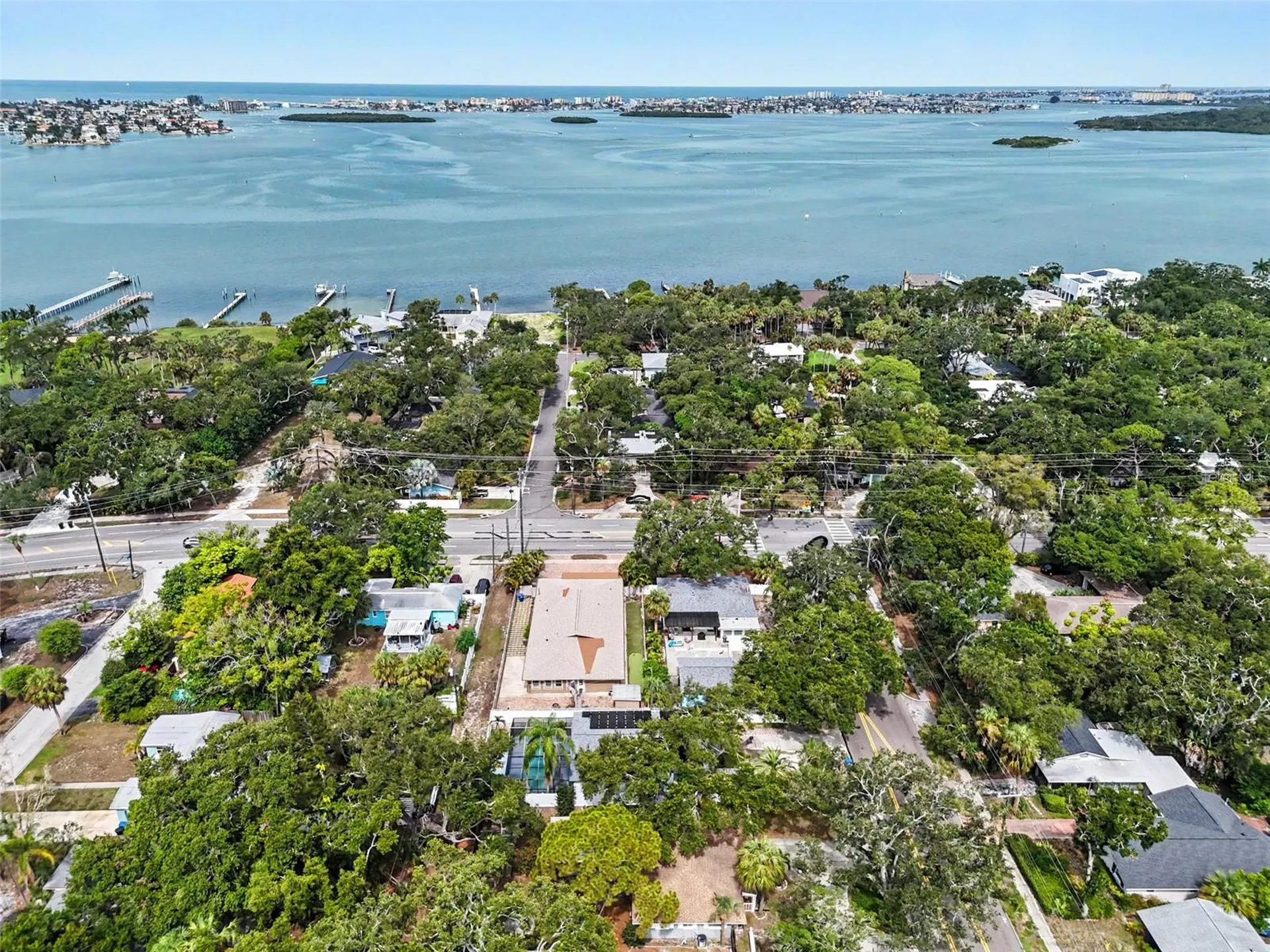 8170 22nd Avenue N St Petersburg FL 33710