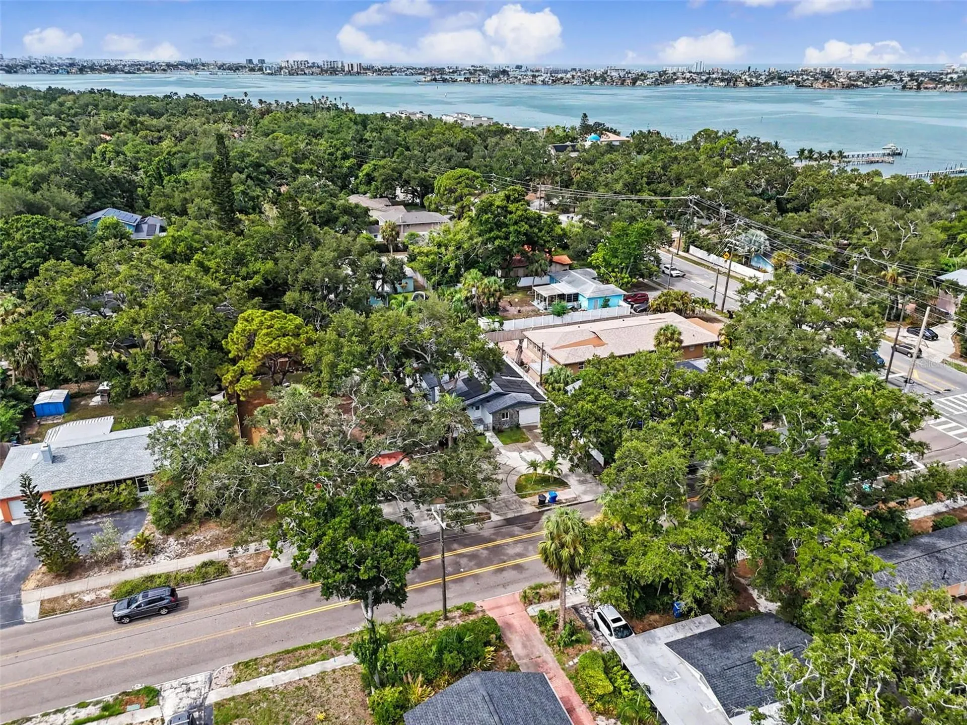 8170 22nd Avenue N St Petersburg FL 33710