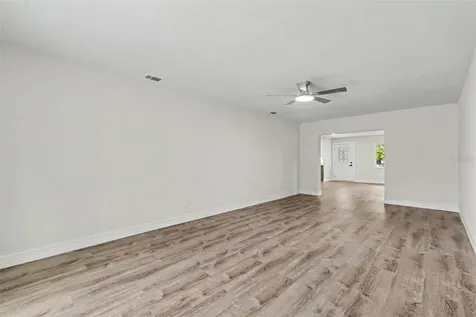 8170 22nd Avenue N St Petersburg FL 33710