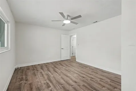8170 22nd Avenue N St Petersburg FL 33710
