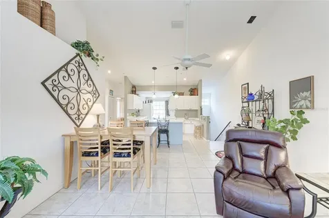 6821 Fairview Terrace Bradenton FL 34203