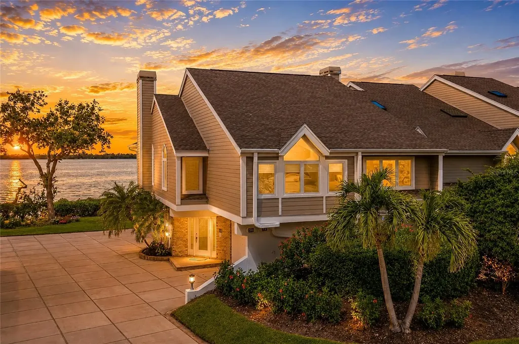56 Tidy Island Boulevard Bradenton FL 34210