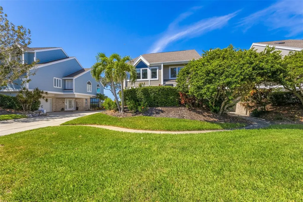 56 Tidy Island Boulevard Bradenton FL 34210