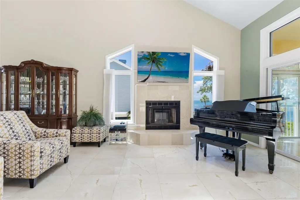 56 Tidy Island Boulevard Bradenton FL 34210