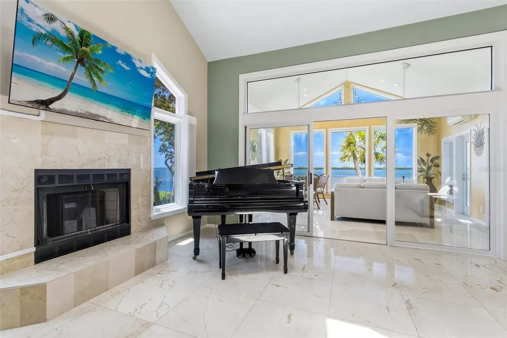 56 Tidy Island Boulevard Bradenton FL 34210
