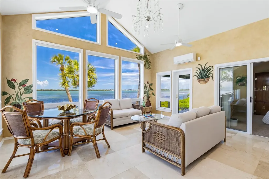 56 Tidy Island Boulevard Bradenton FL 34210