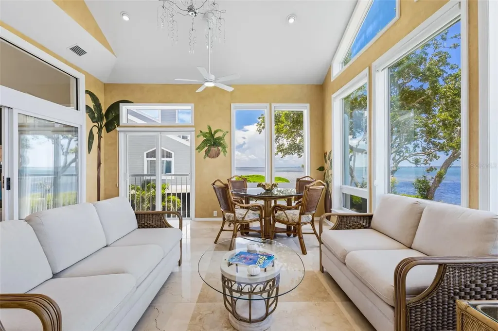 56 Tidy Island Boulevard Bradenton FL 34210