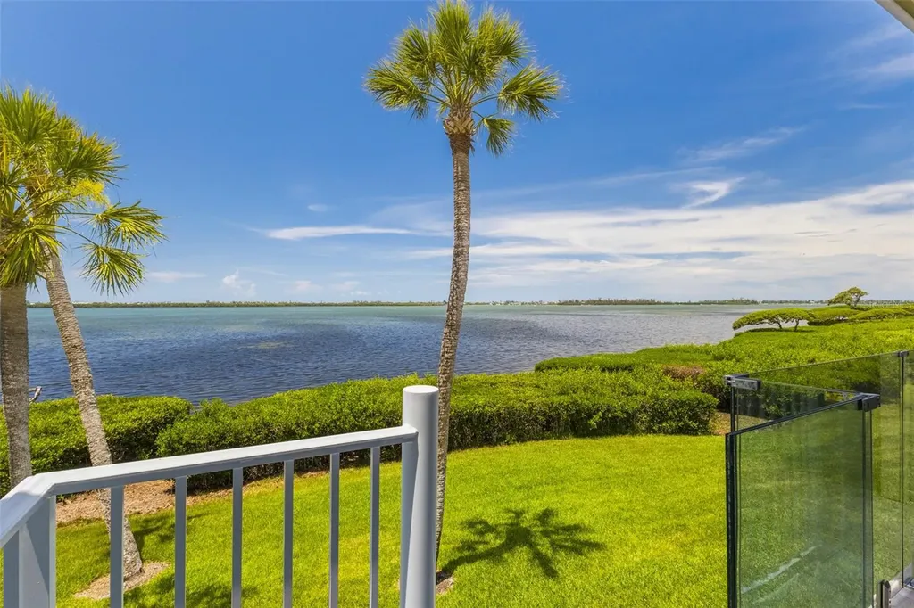 56 Tidy Island Boulevard Bradenton FL 34210