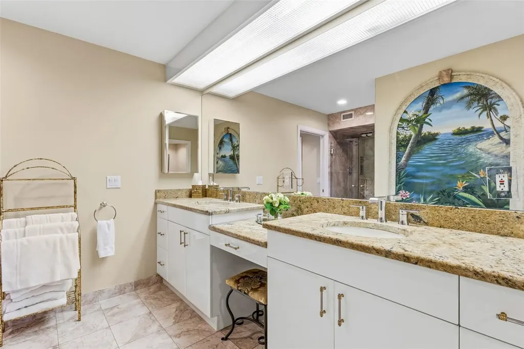 56 Tidy Island Boulevard Bradenton FL 34210