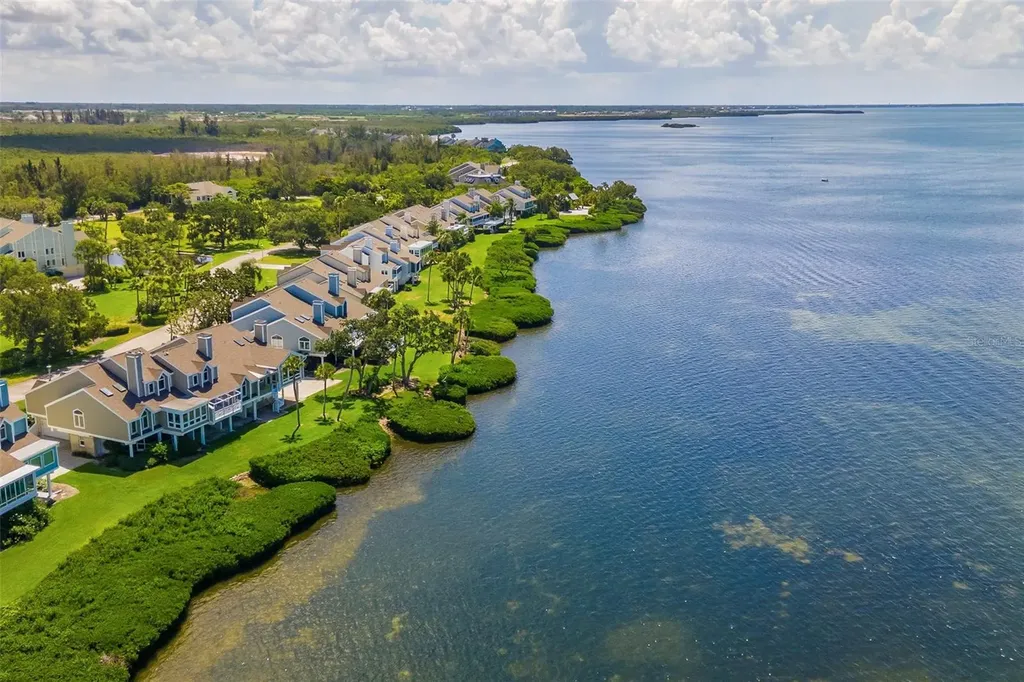 56 Tidy Island Boulevard Bradenton FL 34210