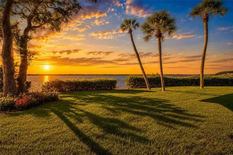 56 Tidy Island Boulevard Bradenton FL 34210