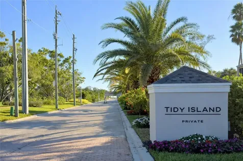 56 Tidy Island Boulevard Bradenton FL 34210