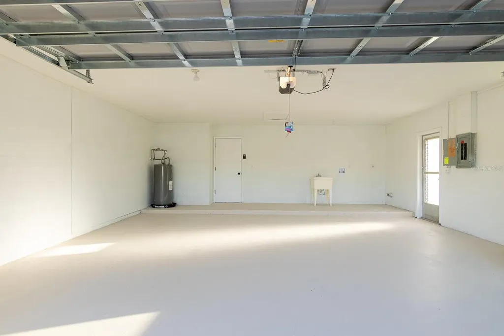 1115 Southern Pine Lane Sarasota FL 34243