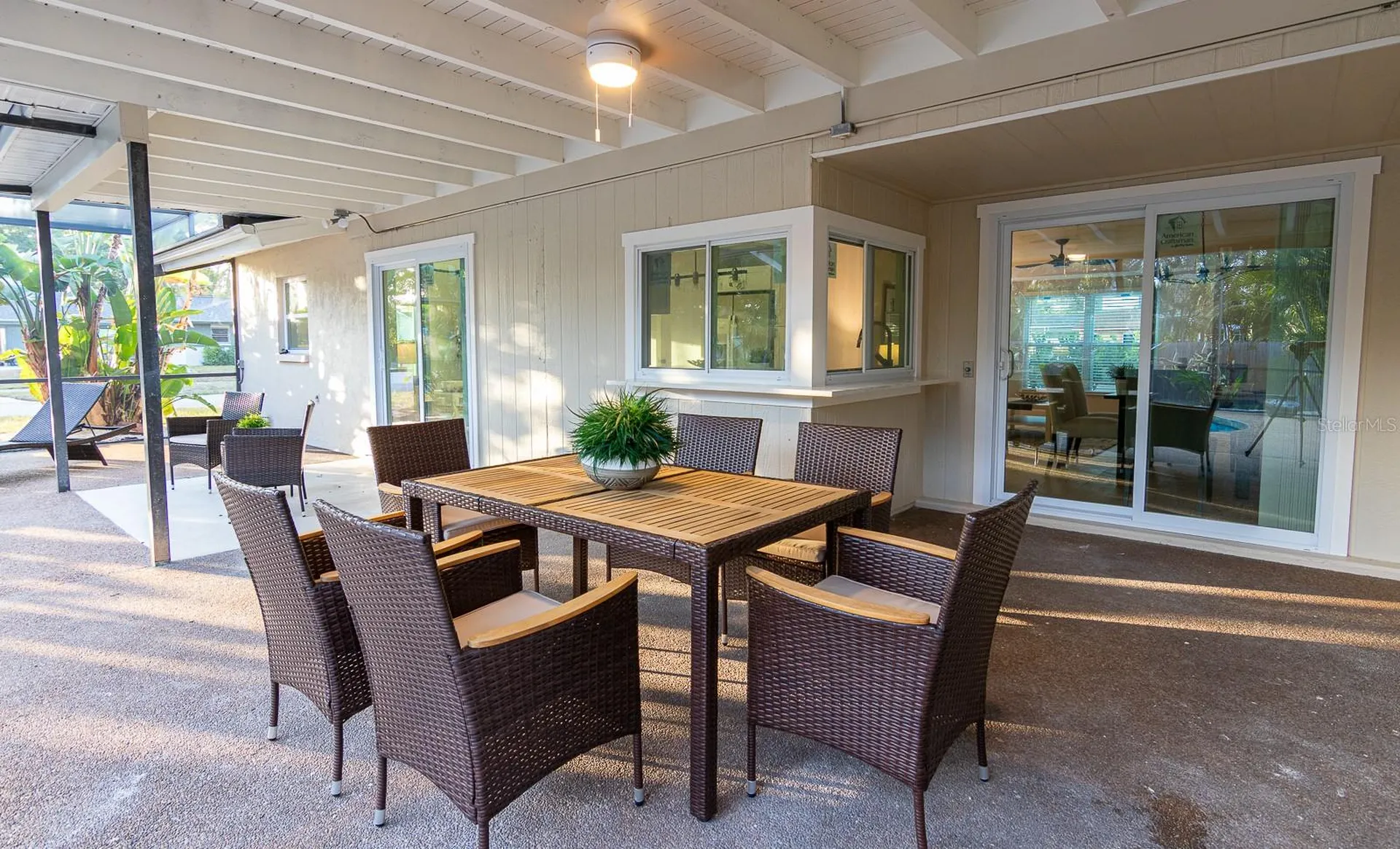 1115 Southern Pine Lane Sarasota FL 34243
