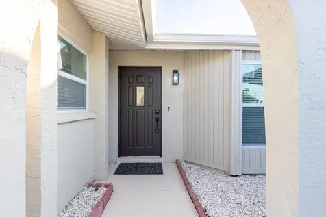 1115 Southern Pine Lane Sarasota FL 34243