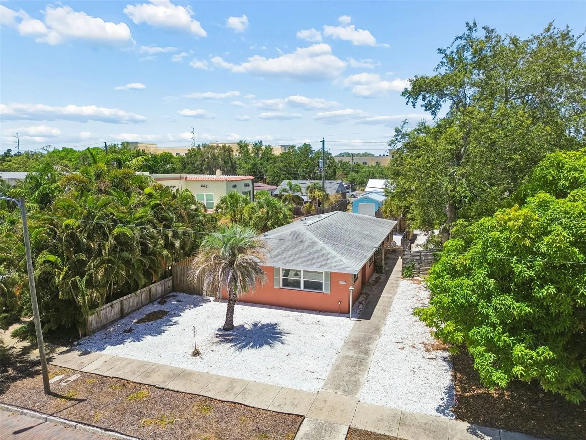 6219 2nd Avenue S St Petersburg FL 33707