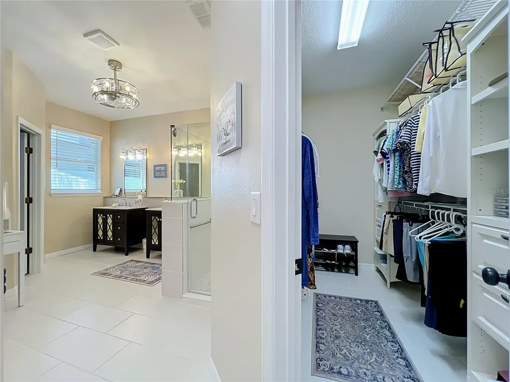 527 Azalea Bloom Drive Apopka FL 32712