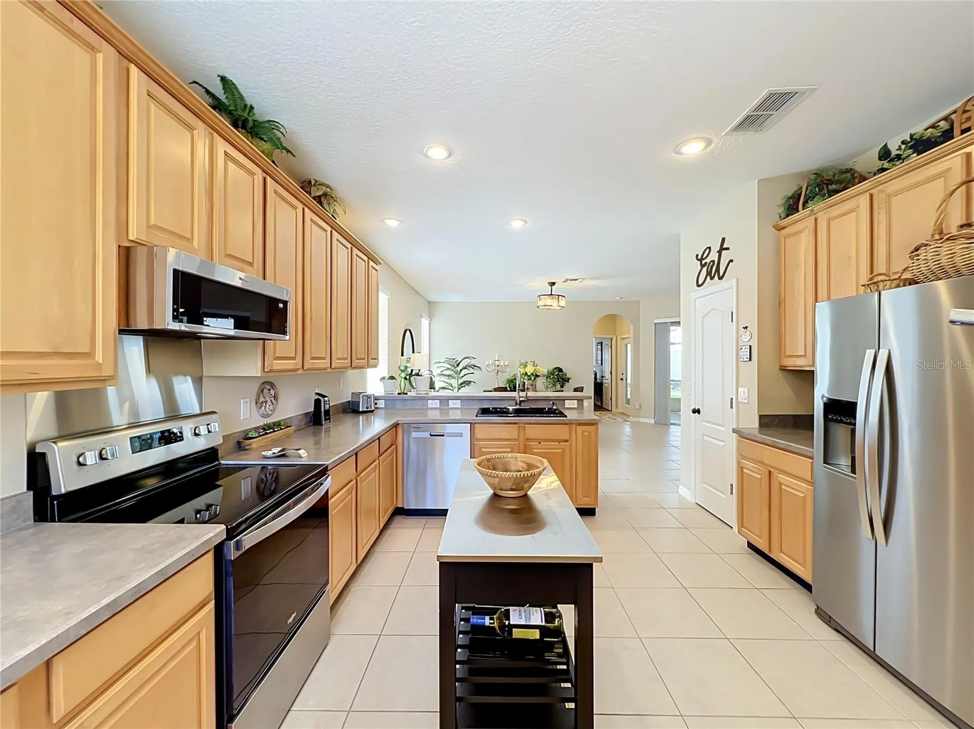 527 Azalea Bloom Drive Apopka FL 32712