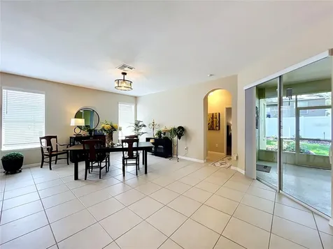 527 Azalea Bloom Drive Apopka FL 32712