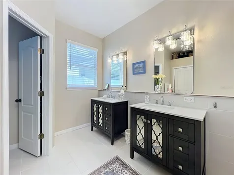 527 Azalea Bloom Drive Apopka FL 32712
