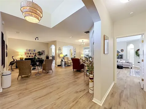 527 Azalea Bloom Drive Apopka FL 32712