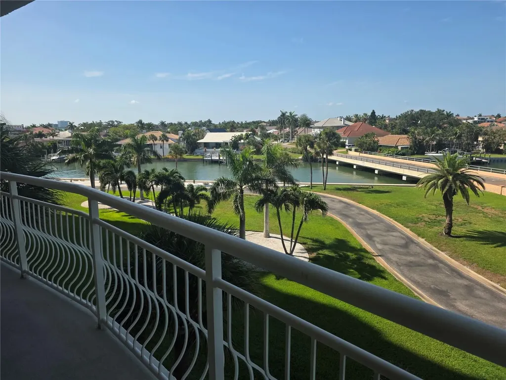 4900 Brittany Drive S St Petersburg FL 33715